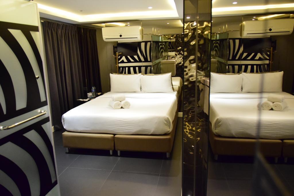 Double Five Hostel Bangkok Kültér fotó