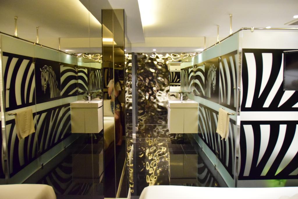 Double Five Hostel Bangkok Kültér fotó